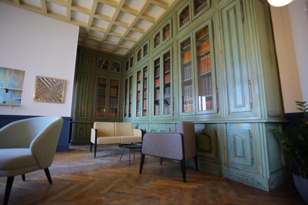 Hostellerie Du Chateau Des Fines Roches Шатонеф-дю-Пап Екстер'єр фото