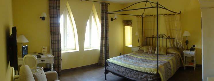 Hostellerie Du Chateau Des Fines Roches Шатонеф-дю-Пап Екстер'єр фото